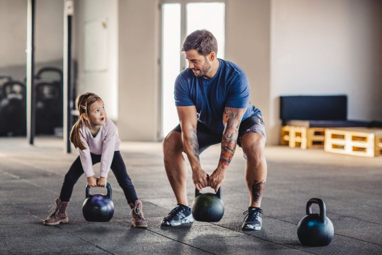 Best National Gyms with Childcare: Rates, Hours, and Age Requirements